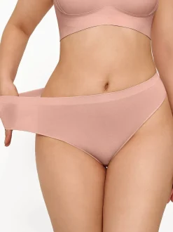 Seamless Solid Mid-Rise Thong Brief