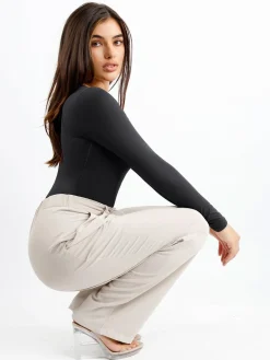 Shapewear CloudSense Long Sleeve V-Neck Sculpting Bodysuit